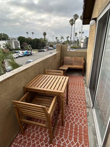 4672 Kansas Street 3, San Diego, CA 92116