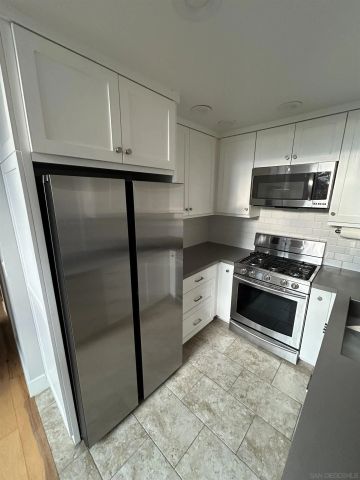 4672 Kansas Street 3, San Diego, CA 92116