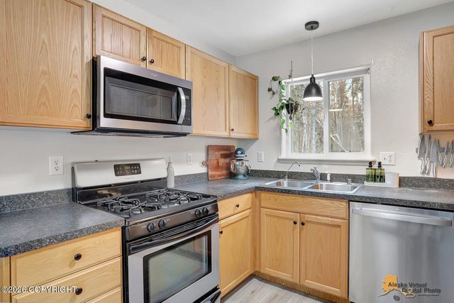 4053 S Aurora View Circle, Palmer, AK 99645