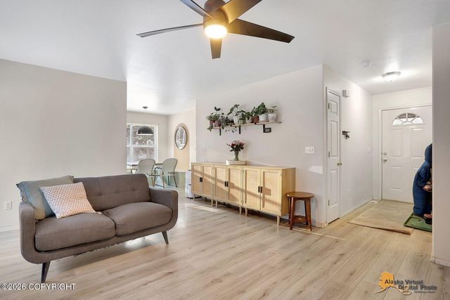 4053 S Aurora View Circle, Palmer, AK 99645