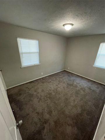 1008 Scott Drive, Denton, TX 76205