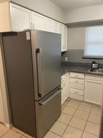 1008 Scott Drive, Denton, TX 76205