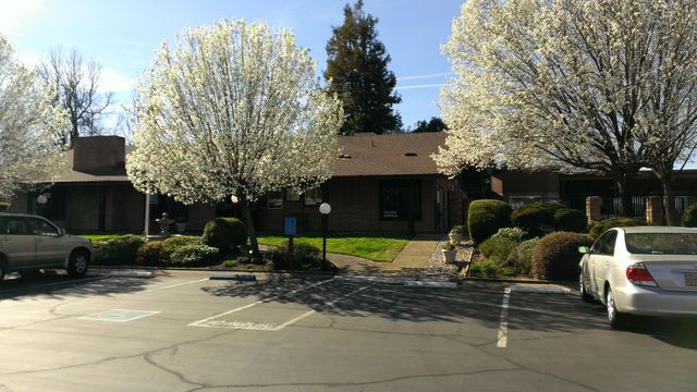 20350 Hole In One Drive, SPC 76, Redding, CA 96002