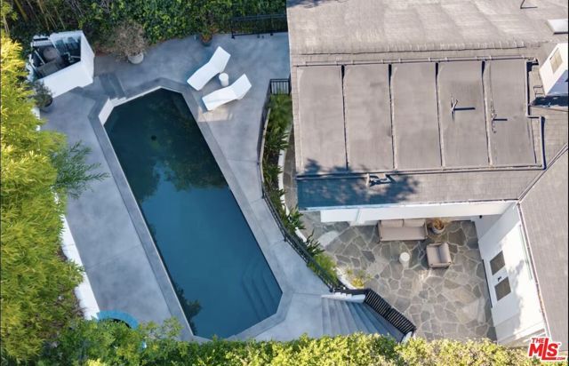 4041 Davana Road, Sherman Oaks, CA 91423