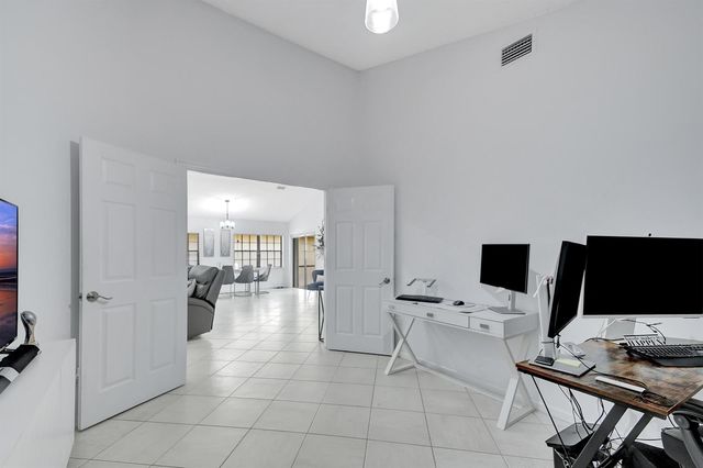 8071 Popash Court, Boynton Beach, FL 33472