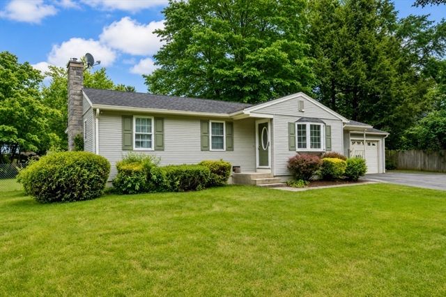 91 Spikenard Cir, Springfield, MA 01129