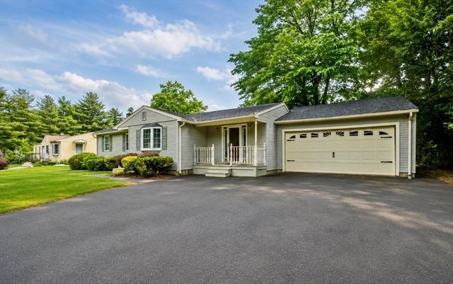 91 Spikenard Cir, Springfield, MA 01129