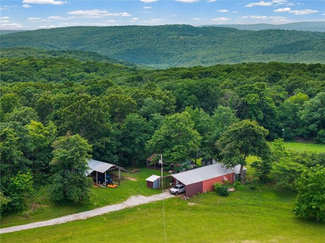 21027 Carter Road, West Fork, AR 72774