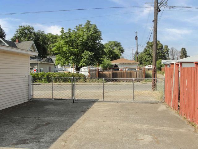 1804 E Wabash Ave, Spokane, WA 99207