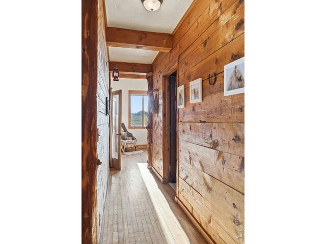 608 Sundance Dr, Livermore, CO 80536