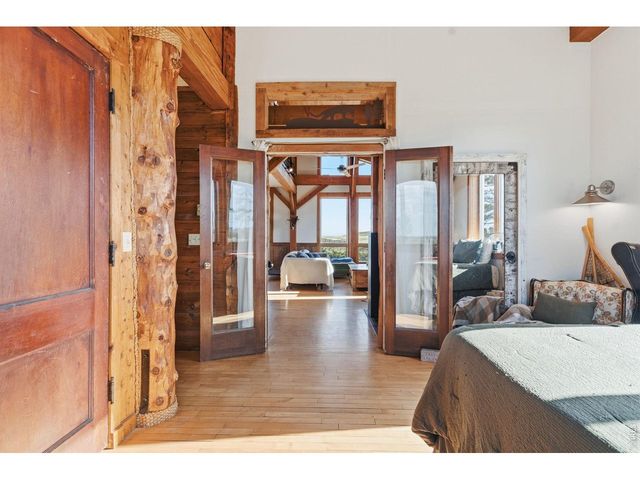 608 Sundance Dr, Livermore, CO 80536