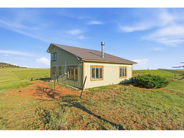 608 Sundance Dr, Livermore, CO 80536