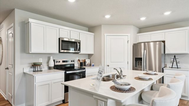 5923 NE Verona Drive, Ankeny, IA 50021