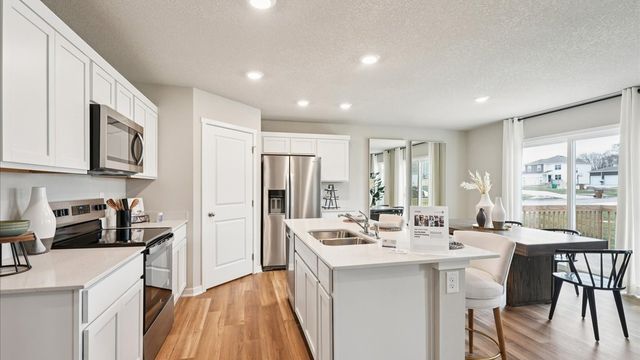 5923 NE Verona Drive, Ankeny, IA 50021