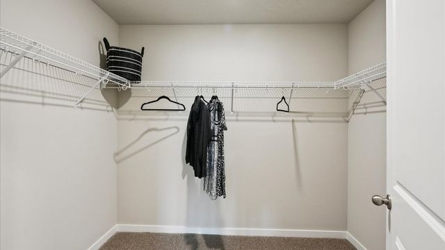 5923 NE Verona Drive, Ankeny, IA 50021