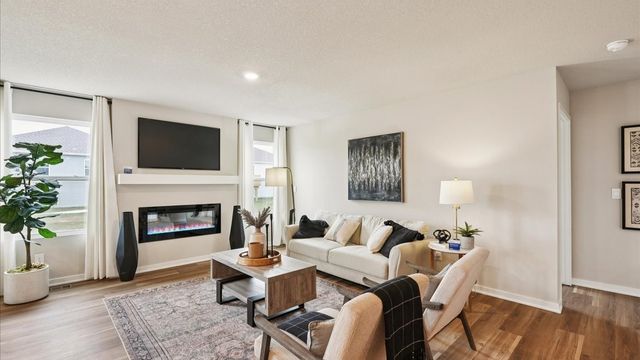 5923 NE Verona Drive, Ankeny, IA 50021