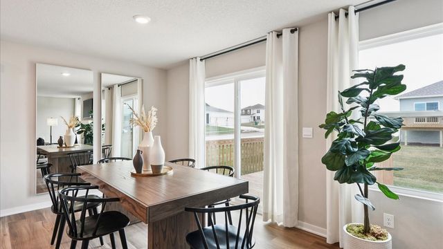 5923 NE Verona Drive, Ankeny, IA 50021