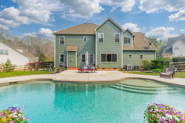 149 EdgeHill Drive, Fort Mill, SC 29715