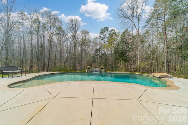 149 EdgeHill Drive, Fort Mill, SC 29715