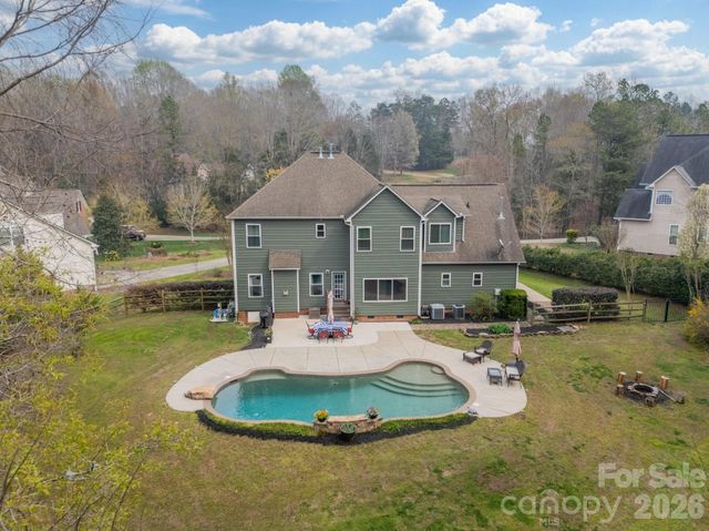 149 EdgeHill Drive, Fort Mill, SC 29715