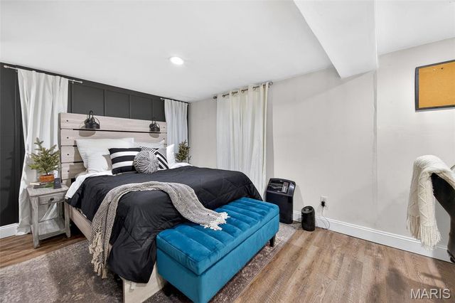 10820 Saint Francis Lane, St Ann, MO 63074