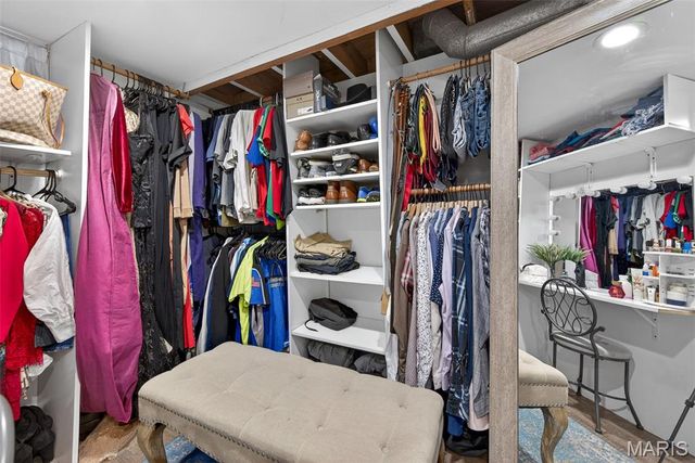 10820 Saint Francis Lane, St Ann, MO 63074