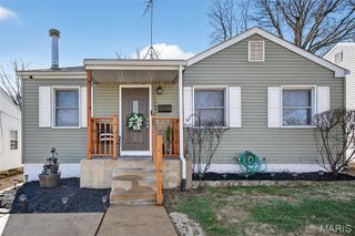 10820 Saint Francis Lane, St Ann, MO 63074
