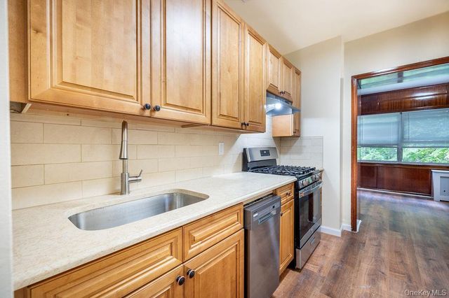 111 N Broadway C, Irvington, NY 10533