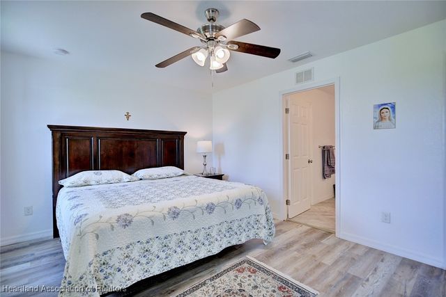 809 Woodside Place, Sebring, FL 33876