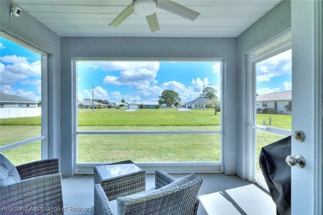 809 Woodside Place, Sebring, FL 33876