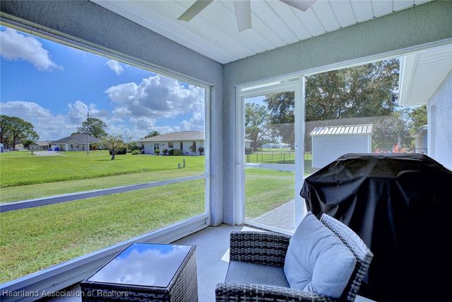 809 Woodside Place, Sebring, FL 33876