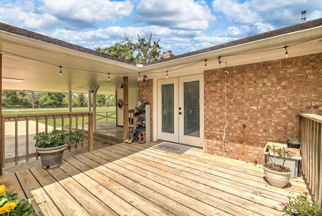 159 County Road 611a, Angleton, TX 77515