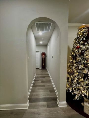 415 Daisy Lane, Robinson, TX 76706