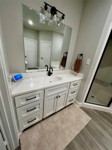 415 Daisy Lane, Robinson, TX 76706