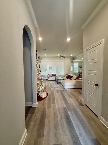 415 Daisy Lane, Robinson, TX 76706