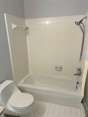 6349 Briar Rose Drive 148, Houston, TX 77057