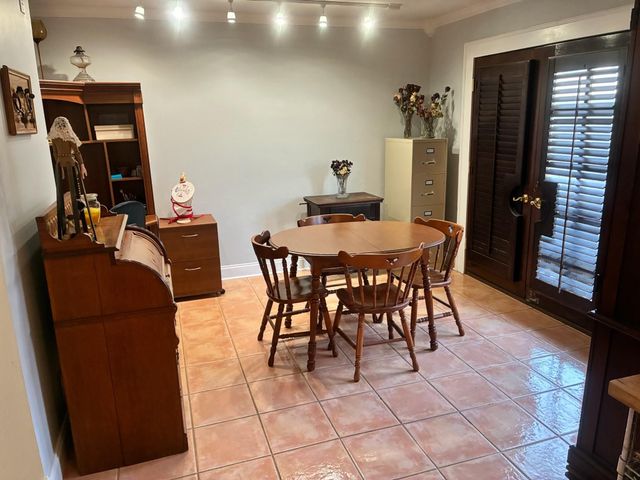 6349 Briar Rose Drive 148, Houston, TX 77057