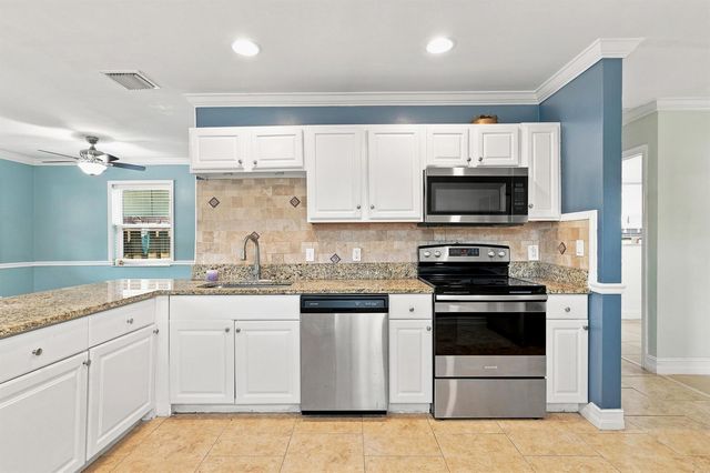 314 S F Street, Lake Worth Beach, FL 33460