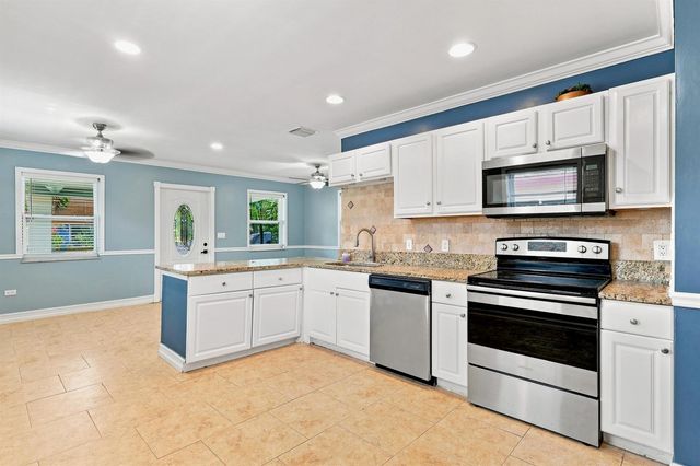 314 S F Street, Lake Worth Beach, FL 33460