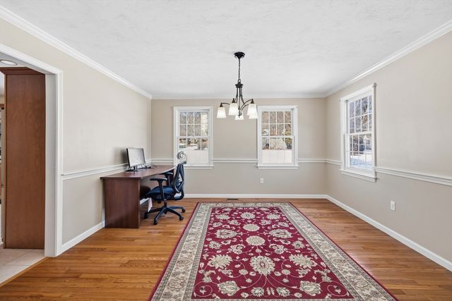 2 Lakeside Terrace, Westford, MA 01886