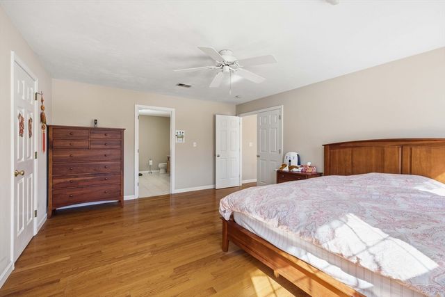 2 Lakeside Terrace, Westford, MA 01886