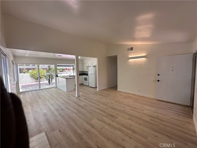 635 Flaming Star, Thousand Oaks, CA 91360