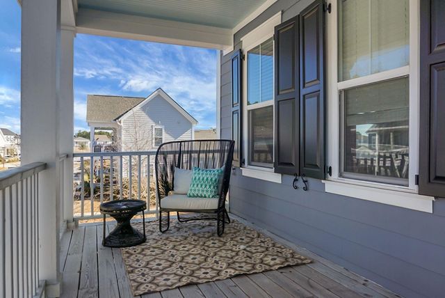 387 Oak Park Street, Summerville, SC 29486