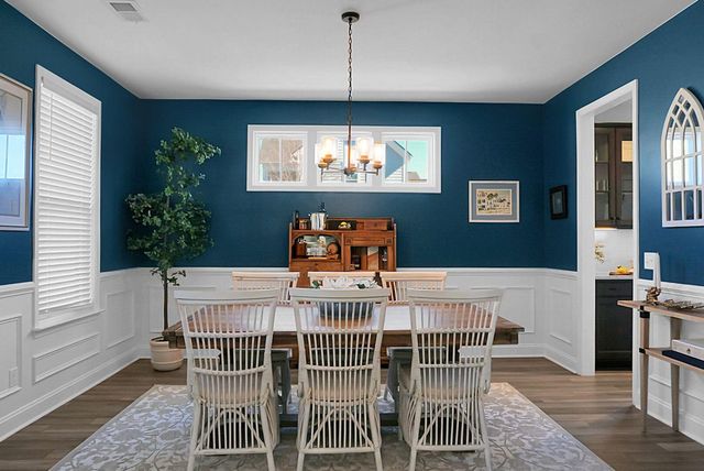 387 Oak Park Street, Summerville, SC 29486