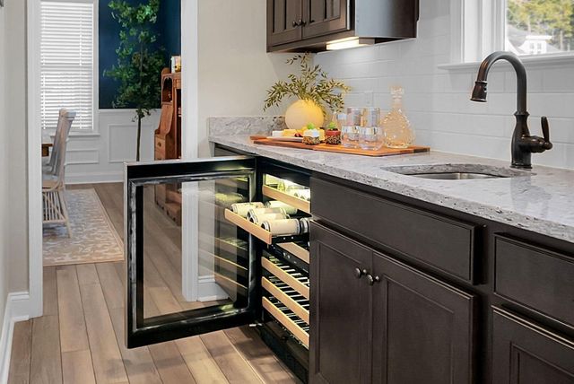 387 Oak Park Street, Summerville, SC 29486