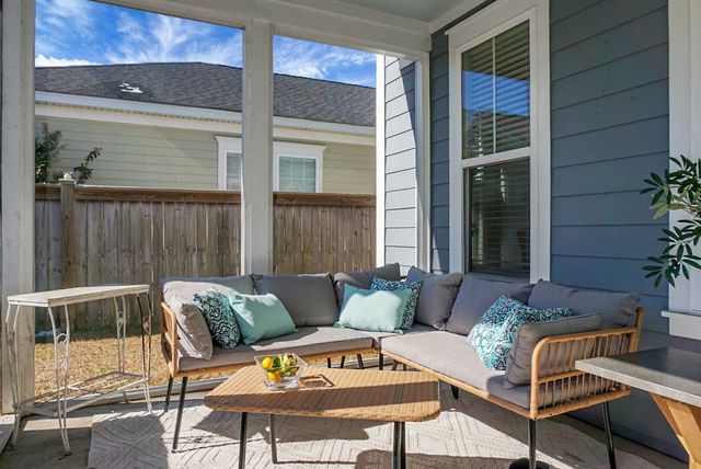 387 Oak Park Street, Summerville, SC 29486