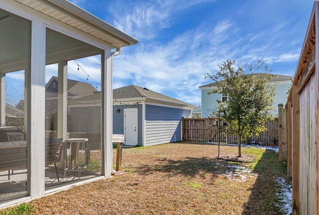 387 Oak Park Street, Summerville, SC 29486