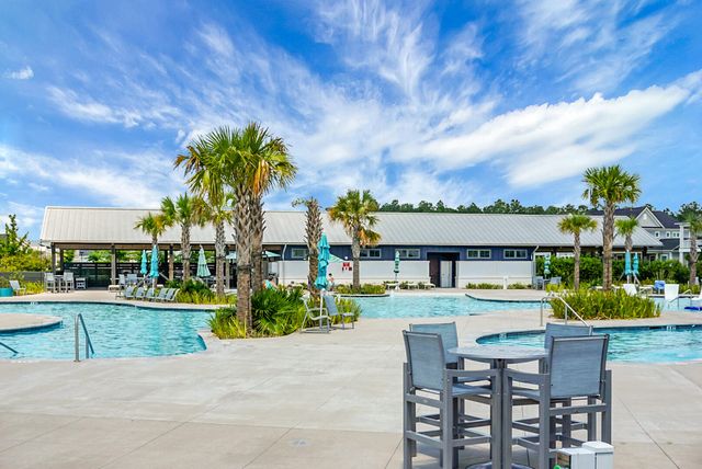 387 Oak Park Street, Summerville, SC 29486