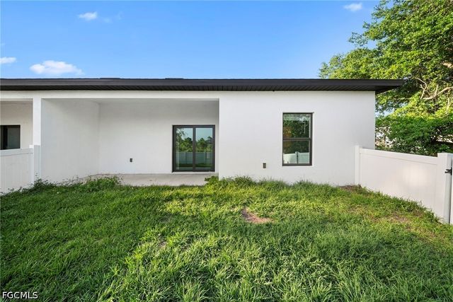 26481 sandhill BLVD, Punta Gorda, FL 33983