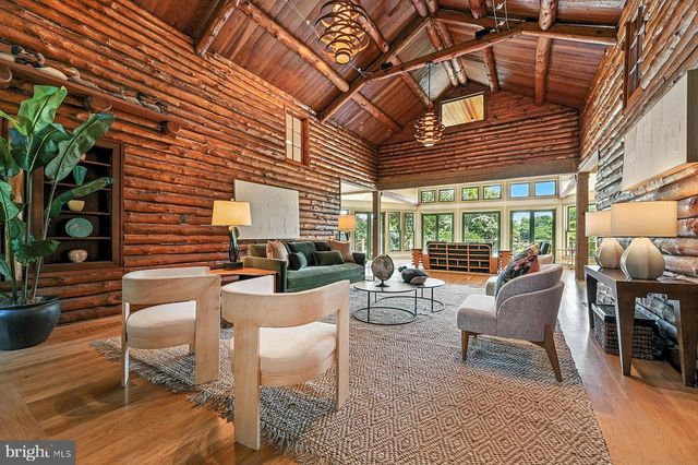 1715 PORTERS HILL RD, Annapolis, MD 21401